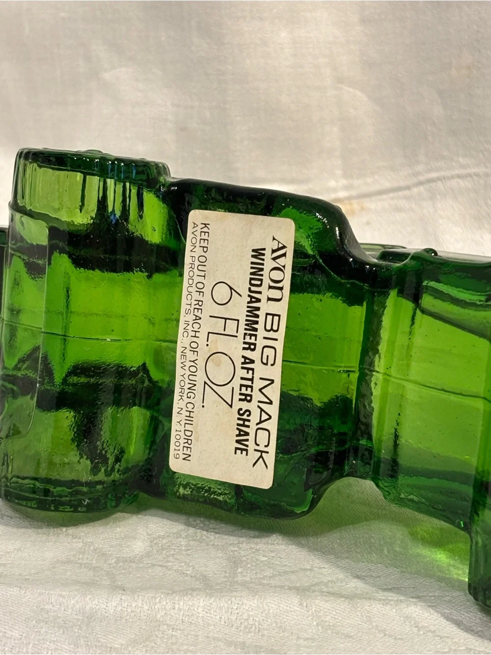 Vintage Avon Big Mack Windjammer After Shave 6 Oz Green Glass Truck Decanter 70s